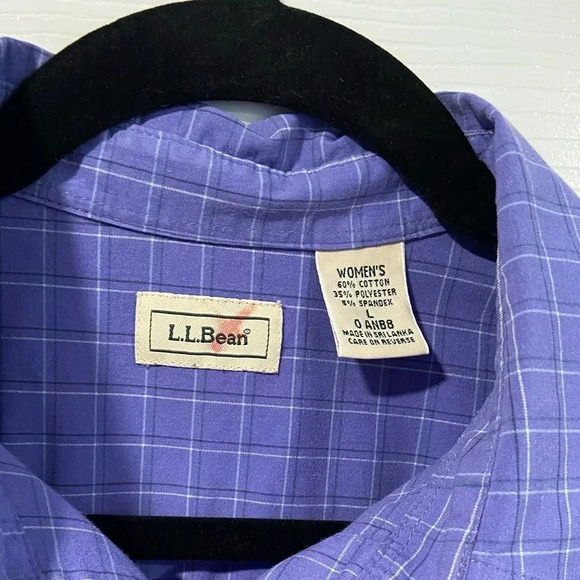 L.L. Bean Women’s Wrinkle Resistant Purple Pinpoint Plaid Button Down Size L - Picture 9 of 9